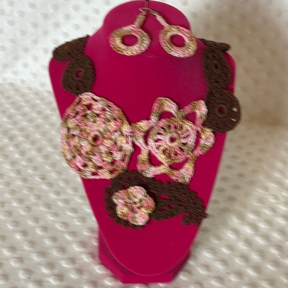 Handmade Jewelry - Handmade crochet necklace and earrings